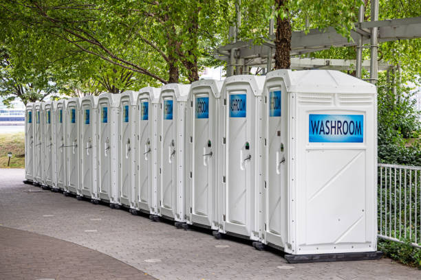 Best High-end porta potty rental  in Lewiston, CA